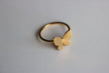 Load image into Gallery viewer, Butterfly Fly Away Ring
